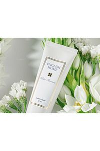Beyaz Çiçekler El Kremi 30 Ml Bej ürün fotoğrafı