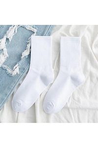 Tekli Ekonomik Çorap Her Kombine Uygun Düz Beyaz Unisex Tenis Çorap Beyaz ürün fotoğrafı