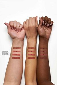 Nude Look Natural Shine Lipgloss No: 01 Nude Delight - Dudak Parlatıcısı ürün fotoğrafı