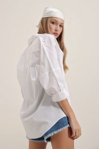 3900 Oversize Uzun Basic Gömlek - Beyaz ürün fotoğrafı