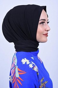 Hijabchi Trend Çıtçıtlı Fular Şal Üzeri Uyumlu Günlük,havuz Ve Deniz Bone Şalı ürün fotoğrafı