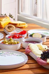 14 Parça 6 Kişilik Stackable Lavanta Kahvaltı Takımı - Lüx Kahvaltılık Sunum Seti Tabağı ürün fotoğrafı