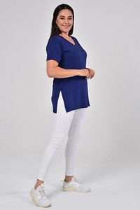 Büyük Beden Organik Pamuklu Yandan Yırtmaçlı Likralı Konfor Modeli Kısa Kollu Spor Ve Günlük T-shirt ürün fotoğrafı