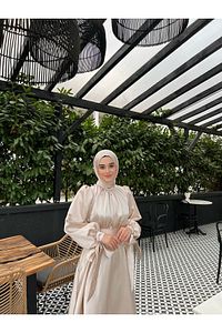 Lia Abiye Bej ürün fotoğrafı