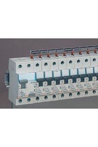 Monofaze 1x16a B Tipi Otomatik Sigorta 4,5ka 403204 ürün fotoğrafı