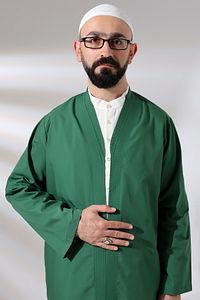 Yeşil Erkek Namaz Elbisesi V Yaka Düğmesiz Önü Açık Namaz Cübbesi ürün fotoğrafı