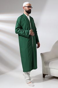 Yeşil Erkek Namaz Elbisesi V Yaka Düğmesiz Önü Açık Namaz Cübbesi ürün fotoğrafı