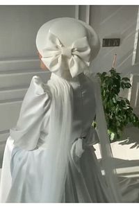 Düz Fiyonk Gelin Şapkası Nikah Kep ürün fotoğrafı