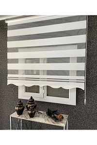 Geniş Plise Ekru Beyaz Eteği Dilimli Stor Zebra Güneşlik Perde Alüminyum Kasa, Metal Ayak ürün fotoğrafı