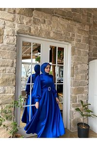 Kadın Mavi Saten Kemerli Bellae Elbise ürün fotoğrafı