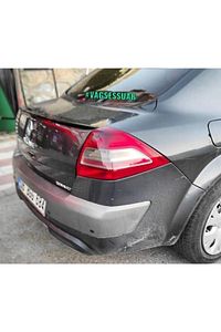 Renault Megane 2 Sedan Bagaj Üstü Spoiler Bagaj Çıtası Pianoblack ürün fotoğrafı
