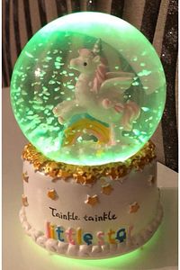 Unicorn Temalı Kar Küresi Rengarenk Işıklı Ve Müzikli Kar Küresi ürün fotoğrafı