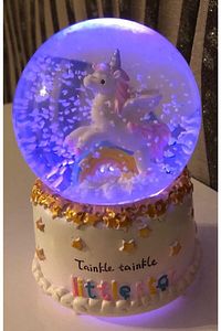 Unicorn Temalı Kar Küresi Rengarenk Işıklı Ve Müzikli Kar Küresi ürün fotoğrafı