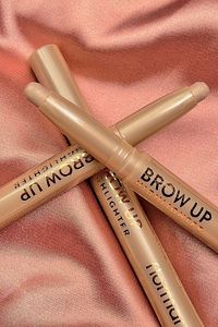 Asansörlü Aydınlatıcı Kaş Kalemi Uçuk Kahve -brow Up Highlighter Pencil-000 Champagne-8690604622269 ürün fotoğrafı