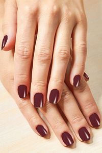 Klasik Parlak Bitişli Yüksek Pigmentli Oje -nail Enamel- 352 Blackstar Red New- 8682536035934 ürün fotoğrafı