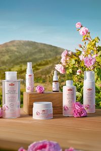 Gül Kürü % 100 Doğal Gül Suyu Canlandırıcı, Sıkılaştırıcı 150 ml ürün fotoğrafı
