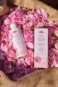 Gül Kürü % 100 Doğal Gül Suyu Canlandırıcı, Sıkılaştırıcı 150 ml ürün fotoğrafı