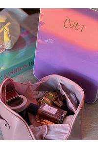 Buzdolabı Güzellik Dolabı Seri 2.0 Bubble Gum Pink Şeker Pembe ürün fotoğrafı
