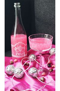Simli Alkolsüz Şampanya* 2'li Paket - Yaban Mersini Aromalı & Çilek Aromalı ürün fotoğrafı