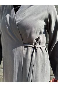 Kurşuni Antrasit Gri Pamuklu Kumaş Yandan Bağlamalı Kimono Kaftan Elbise ürün fotoğrafı