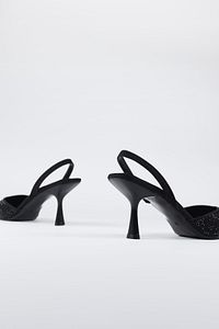 Kadın Siyah Taş Detaylı Kumaş Abiye Stiletto Topuklu Ayakkabı ürün fotoğrafı
