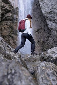 Kadın Su Tutmaz Ve Sıcak Tutan Outdoor Pantolon - Siyah - Sh100 ürün fotoğrafı