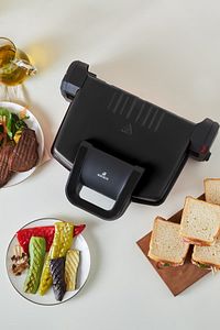 Future Essential Tost Makinesi Matte Black 1800 W 4 Dilim Kapasiteli ürün fotoğrafı