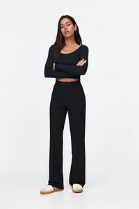 Pensli straight kumaş pantolon ürün fotoğrafı