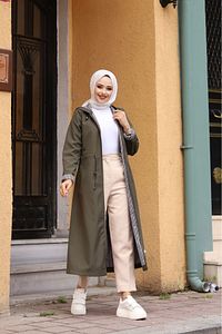 Bileği Çizgili Kapüşonlu Trençkot ürün fotoğrafı