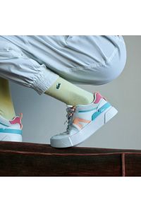 L002 Kadın Krem Sneaker ürün fotoğrafı