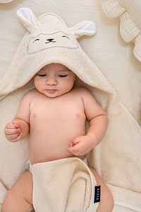 Pamuklu Bebek Havlu Kundak Kuzu Nakışlı ürün fotoğrafı