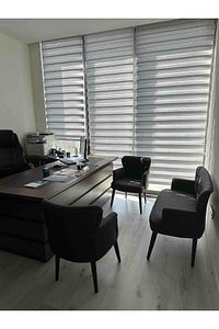 Ahşap Ayaklı Siyah Deri Ofis Koltuk Takımı Büro Koltuk Ve Kanepeleri Deri Ofis Mobilyası ürün fotoğrafı