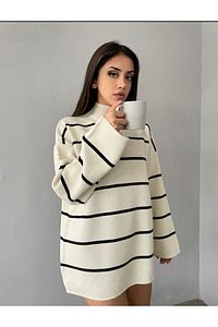 Balıkçı Yaka Triko ürün fotoğrafı