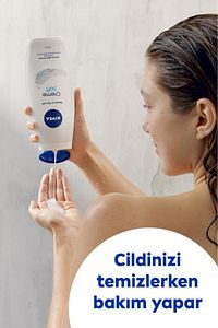 Creme Soft Kremsi Dokunuş Duş Jeli 750ml, Badem Yağı, Nemlendirici, Ekonomik Boy, E Vitamini ürün fotoğrafı