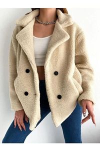 Dört Düğme Peluş Mont ürün fotoğrafı