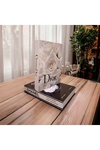 Beyaz Ve Siyah Gül Desenli 2 Li Set ürün fotoğrafı