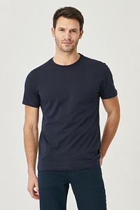 Erkek Lacivert %100 Pamuk Slim Fit Dar Kesim Bisiklet Yaka Basic Tişört ürün fotoğrafı