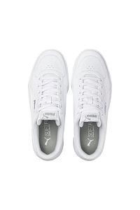 Skye Clean Sneaker ürün fotoğrafı