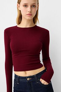 Uzun kollu t-shirt ürün fotoğrafı