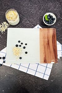 Kanallı Cam Kesme Tahtası - Cam Kesme Tablası | Kenarı Ahşap Desenli | 25cm X 35cm | Patentli Ürün ürün fotoğrafı