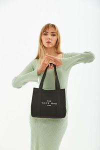 Siyah U45 Çıt Çıt Kapatmalı The Tote Bag Işlemeli Kanvas Kumaş Günlük Kadın Kol Ve Omuz Çantası 25x3 ürün fotoğrafı