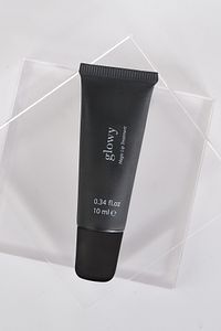 Dudak Dolgunlaştıran, Onaran Ve Nemlendiren Besleyici Balm Ve Dudak Maskesi 10ml ürün fotoğrafı