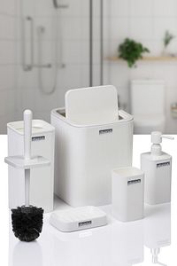 Mina Beyaz Çizgili Kare Banyo Seti ürün fotoğrafı