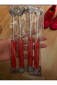 Tampon Lip Ek Tutucu Amortisör Kırmızı Renk 1 Çift Kırmızı ürün fotoğrafı