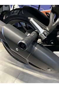 APACHE RTR 200 uyumlu  MOTOSİKLET TAKOZU 2 Li Set Siyah ürün fotoğrafı