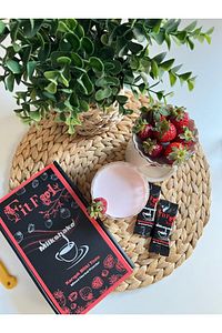 İştah Açıcı Çilek Aromalı Milkshake ürün fotoğrafı