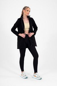 Siyah Çıkarılabilir Kapüşonlu 2 Cepli Su Ve Rüzgar Geçirmez Kadın Softshell Mont 6331 ürün fotoğrafı