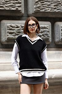 Kadın V Yaka Süveter ürün fotoğrafı