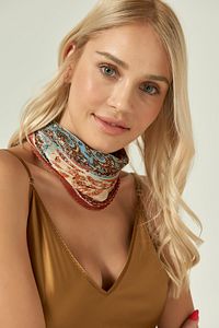 12353-1 Etro Desenli Kiremit Pliseli Bandana Fular ürün fotoğrafı