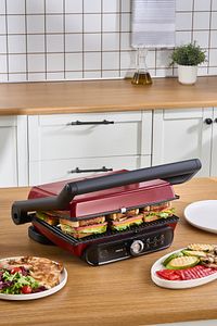 Gastro Grill Pro 2400W Izgara ve Tost Makinesi Kırmızı ürün fotoğrafı